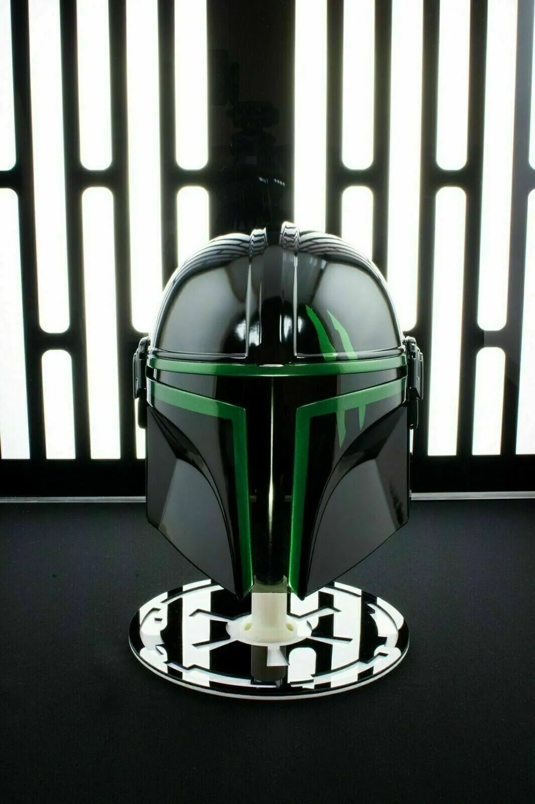 Mandalorian Steel Helmet Medieval Star Wars Black Series Black Green Wearable