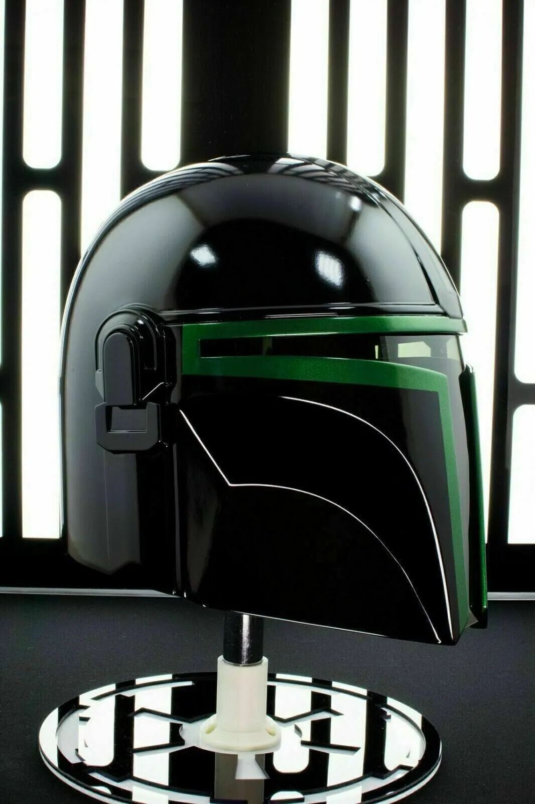 Mandalorian Steel Helmet Medieval Star Wars Black Series Black Green Wearable