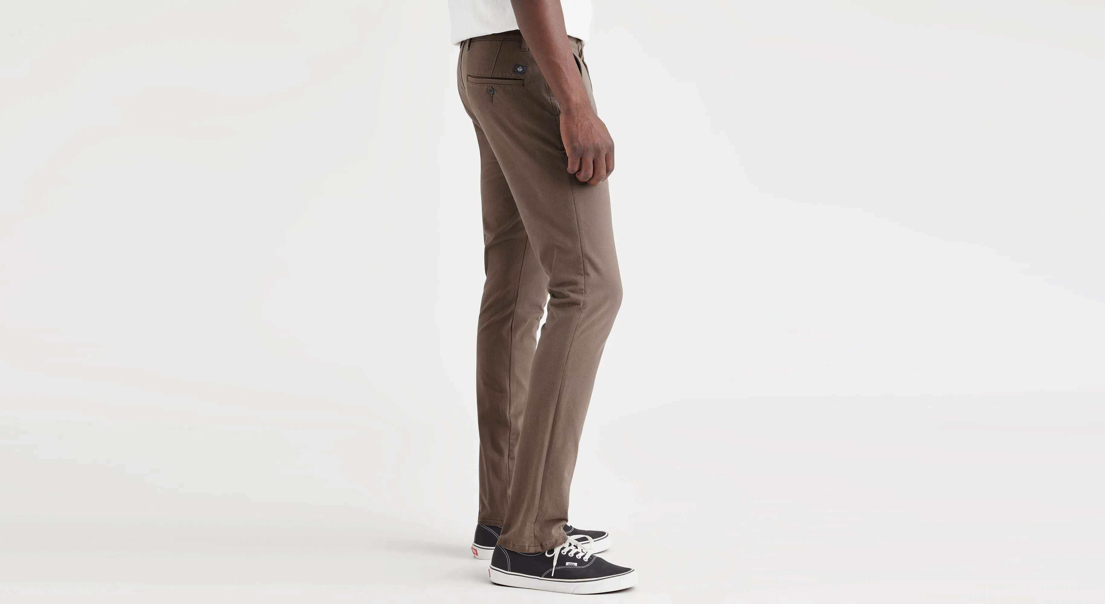 Men's Skinny Fit Supreme Flex Alpha Khaki Pants