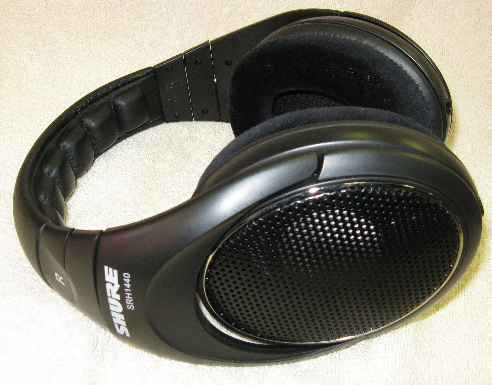 Shure SRH1440 Professional Open Back Headphones