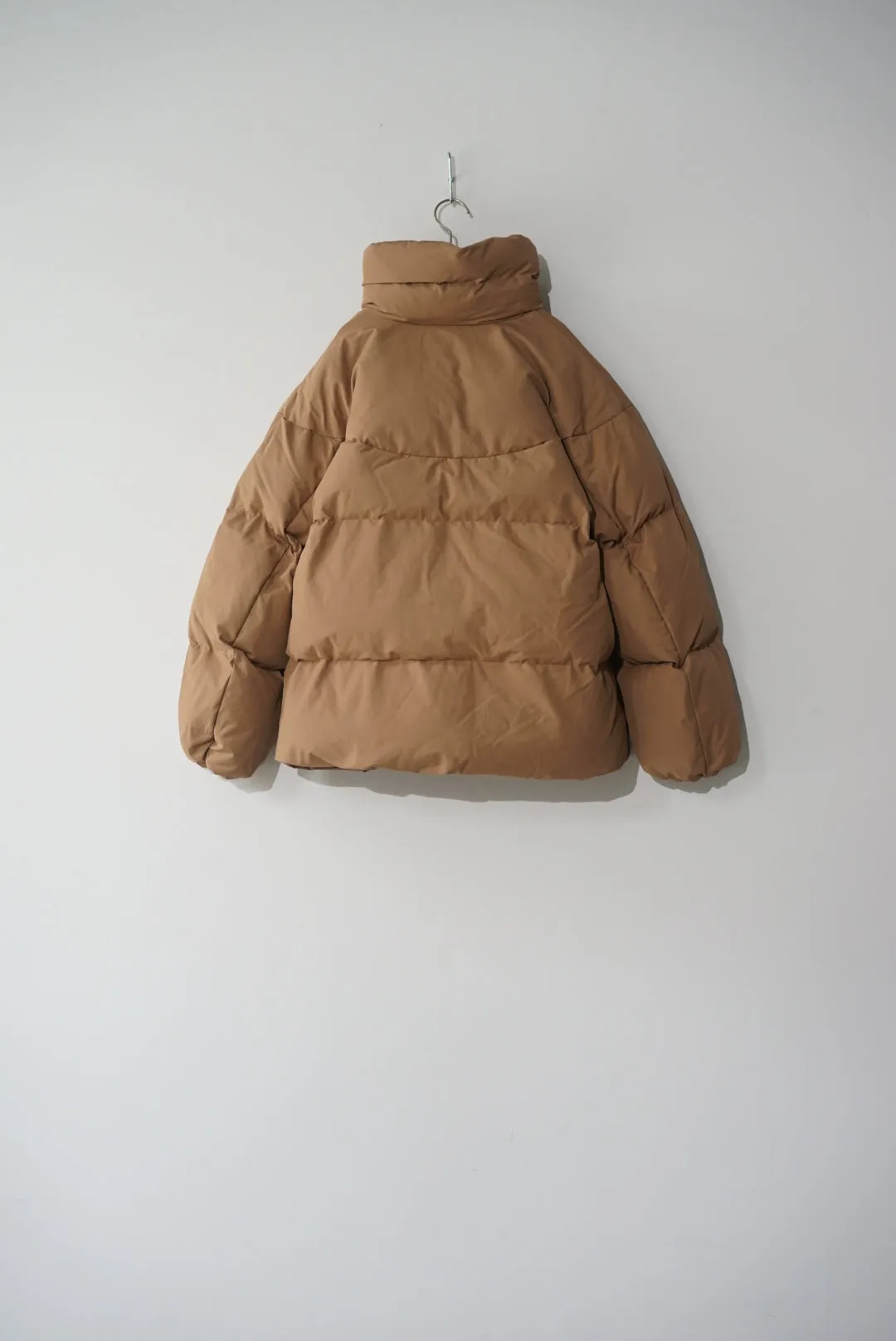 STUDIO NICHOLSON / SHORT PADDED JACKET