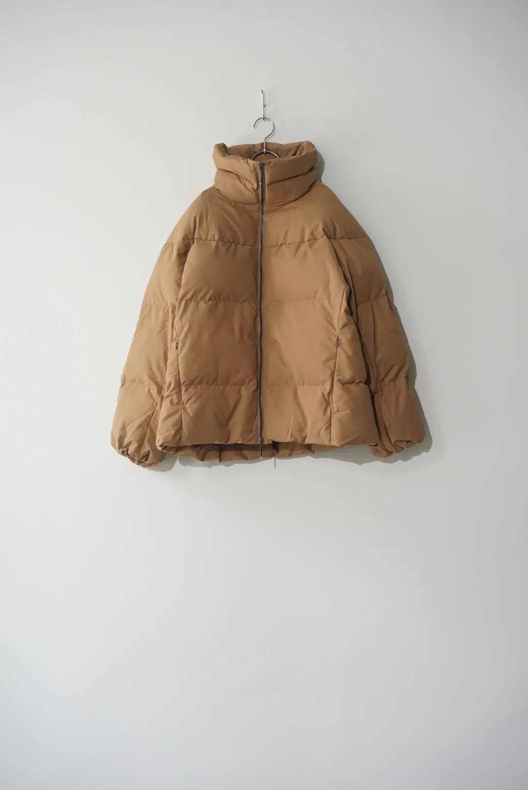 STUDIO NICHOLSON / SHORT PADDED JACKET